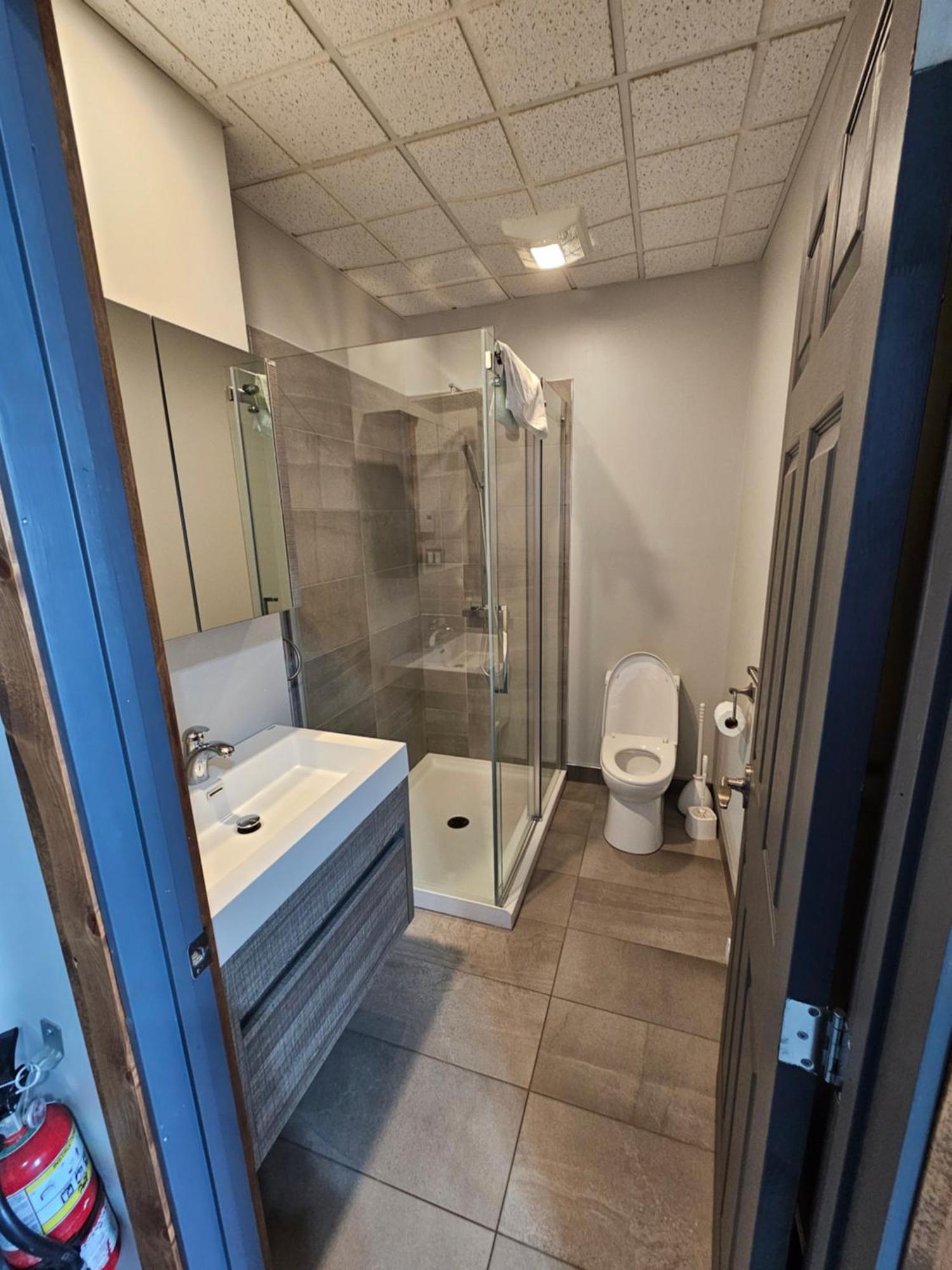 Lofts Hotel Gaspesie Sainte Anne des Monts Экстерьер фото